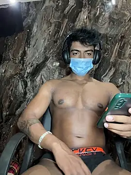 Snapshot of rony6663 chatting on October 29, 5:01 pm rony6663 online show from October 29, 5:01 pm