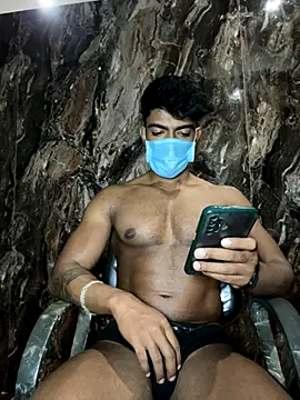 rony6663 online show from December 5, 9:19 am