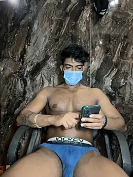 Snapshot of rony6663 chatting on November 9, 8:18 am rony6663 online show from November 9, 8:18 am