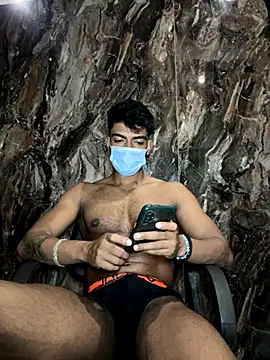 Snapshot of rony6663 chatting on November 18, 5:38 pm rony6663 online show from November 18, 5:38 pm