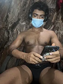 Snapshot of rony6663 chatting on September 24, 10:33 am rony6663 online show from September 24, 10:33 am