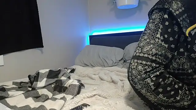 smokee parT903 online show from February 6, 7:54 pm