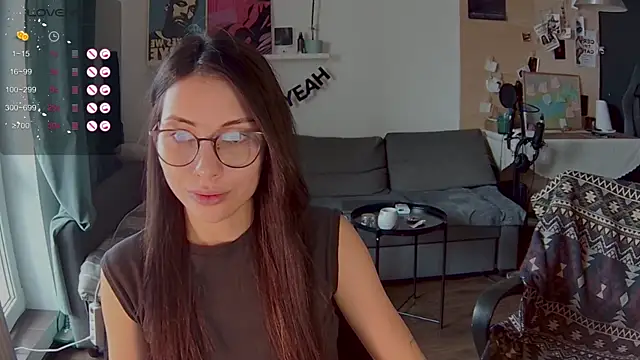 valorant girl online show from April 5, 10:22 am