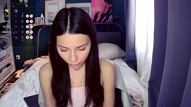 Snapshot of valorant_girl chatting on May 20, 2:25 pm valorant girl online show from May 20, 2:25 pm