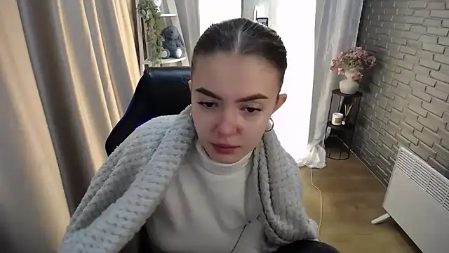 Ritaneer online show from October 15, 8:11 am