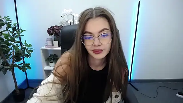 Snapshot of Ritaneer chatting on January 15, 9:12 am Ritaneer online show from January 15, 9:12 am