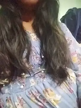 aadhini01 online show from February 8, 4:57 pm