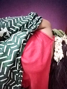 aadhini01 online show from November 17, 5:50 pm