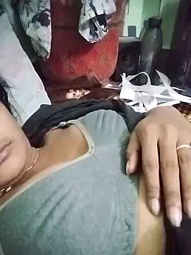 aadhini01 online show from February 19, 12:25 am