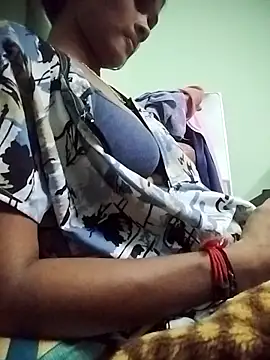 aadhini01 online show from February 12, 5:37 pm