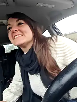 stunning Rosi online show from December 3, 2:11 pm