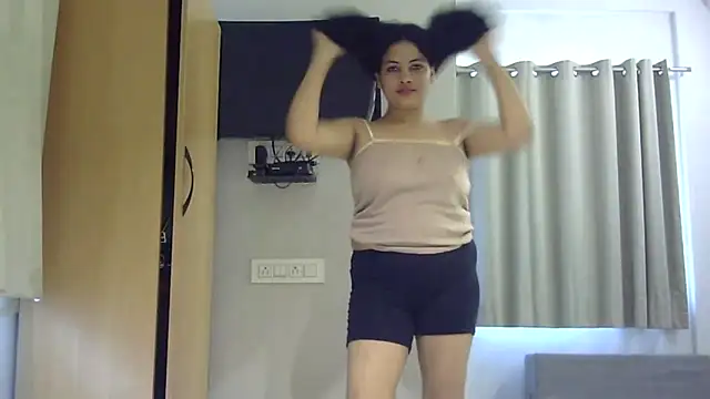 tripti2 online show from May 14, 5:48 am