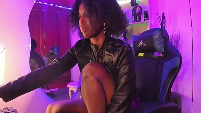 CoccoBele69 online show from March 16, 7:04 am