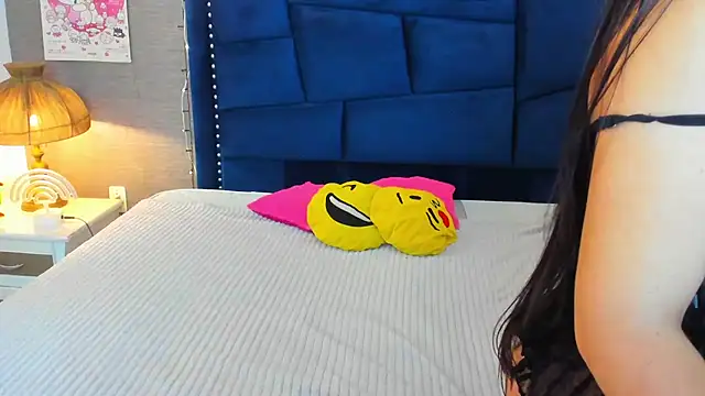 Snapshot of MaiteFlores chatting on June 23, 1:31 pm MaiteFlores online show from June 23, 1:31 pm
