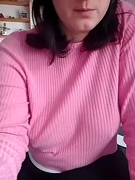 Snapshot of Lauzo21 chatting on March 17, 12:25 pm Lauzo21 online show from March 17, 12:25 pm