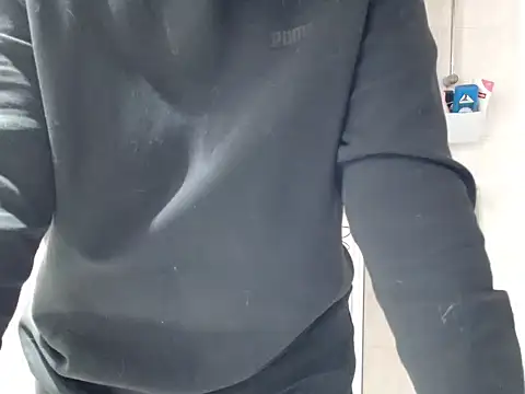 Lauzo21 online show from December 22, 3:23 pm