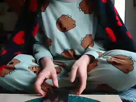 Lauzo21 online show from February 13, 8:25 am