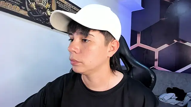 AbbySmiitth  online show from November 17, 7:07 pm