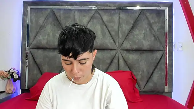 AbbySmiitth  online show from April 13, 9:19 pm