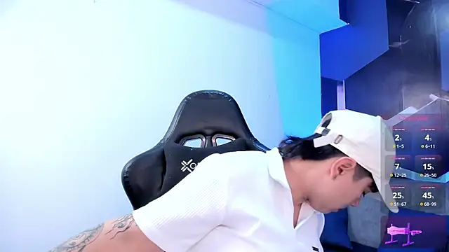 AbbySmiitth  online show from January 13, 10:35 pm