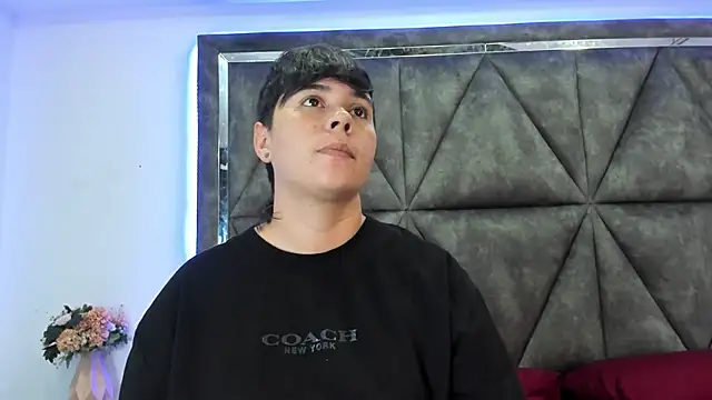 AbbySmiitth  online show from February 20, 9:50 pm