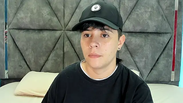 AbbySmiitth  online show from February 6, 10:50 pm