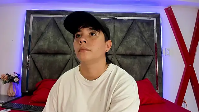 AbbySmiitth  online show from February 17, 6:38 pm