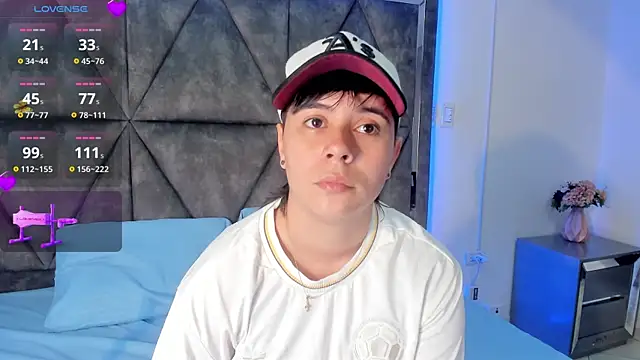AbbySmiitth  online show from June 19, 9:31 pm