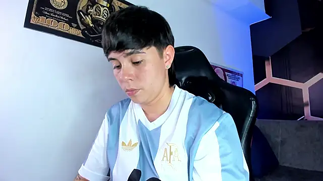 AbbySmiitth  online show from October 20, 7:14 pm