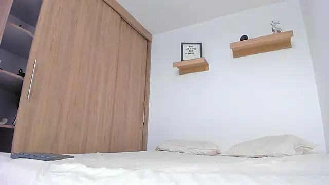 serge 7 online show from March 4, 9:11 pm