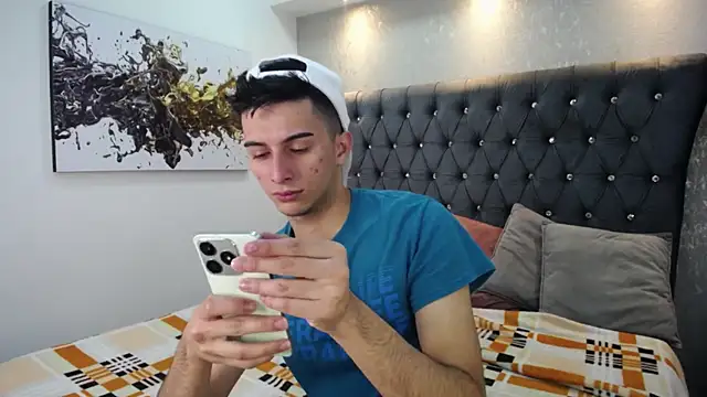 Snapshot of MrWilliseo chatting on February 25, 7:27 pm MrWilliseo online show from February 25, 7:27 pm