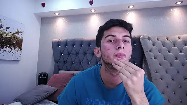 Snapshot of MrWilliseo chatting on March 12, 10:28 pm MrWilliseo online show from March 12, 10:28 pm