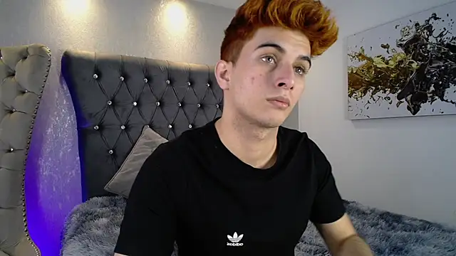 Snapshot of MrWilliseo chatting on November 11, 8:25 pm MrWilliseo online show from November 11, 8:25 pm