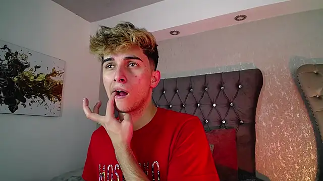 Snapshot of MrWilliseo chatting on September 27, 3:01 am MrWilliseo online show from September 27, 3:01 am