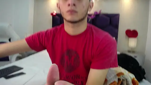 Snapshot of MrWilliseo chatting on February 12, 7:35 pm MrWilliseo online show from February 12, 7:35 pm