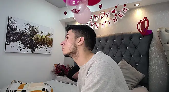 Snapshot of MrWilliseo chatting on February 18, 7:52 pm MrWilliseo online show from February 18, 7:52 pm