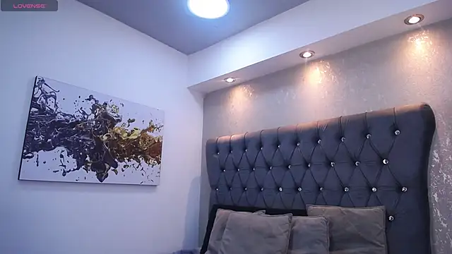 Snapshot of MrWilliseo chatting on December 16, 8:13 pm MrWilliseo online show from December 16, 8:13 pm