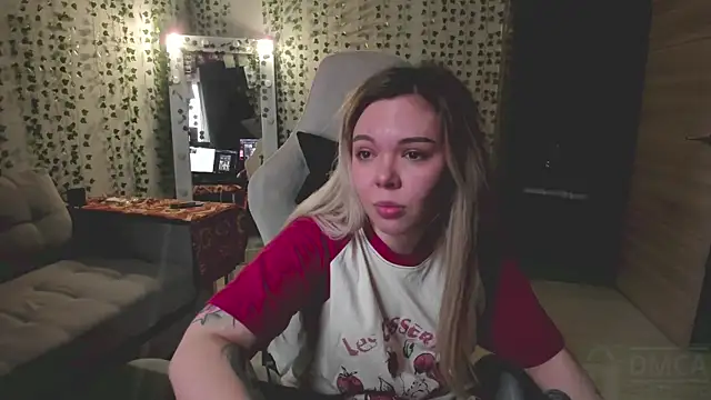 whoa-hoa-hoa-hoa-hoa online show from March 4, 1:41 pm