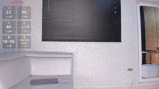 Snapshot of KENDER21_ chatting on September 10, 8:41 pm KENDER21 online show from September 10, 8:41 pm