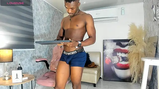 Snapshot of KENDER21_ chatting on November 19, 8:53 pm KENDER21 online show from November 19, 8:53 pm