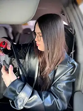 meow girl online show from February 25, 10:04 am