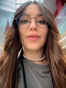 meow girl online show from February 19, 10:12 am