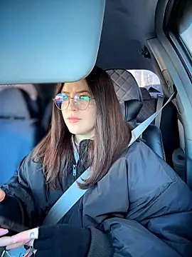 meow girl online show from February 14, 9:42 am