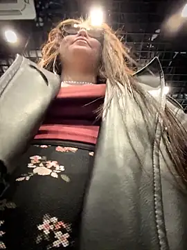 meow girl online show from March 4, 1:08 pm