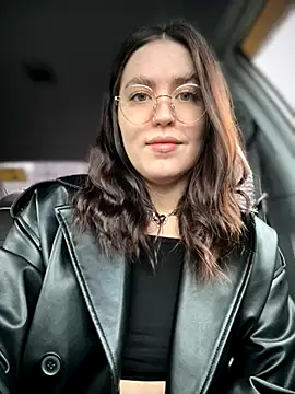 meow girl online show from November 23, 7:40 am