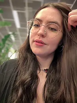 meow girl online show from September 18, 12:08 pm