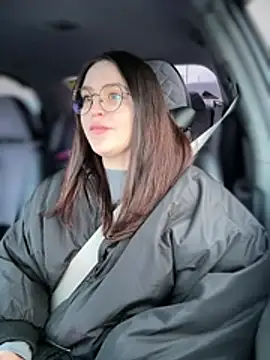 meow girl online show from February 12, 2:06 pm