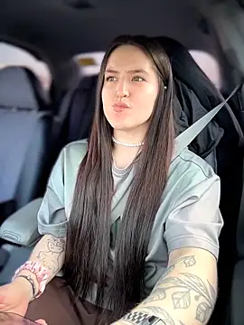 meow girl online show from March 29, 1:35 pm