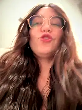 meow girl online show from September 22, 11:16 am