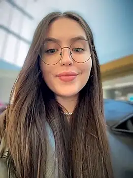 meow girl online show from April 2, 9:16 am